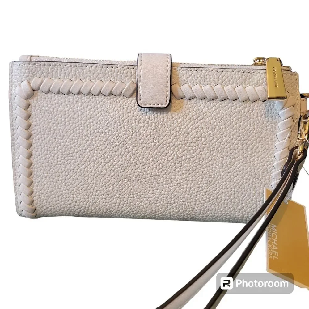 NWT Michael Kors Optic White Wristlet